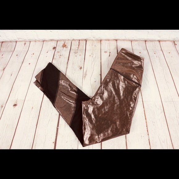 VS PINK Rose Gold Logo Ultimate Copper Leggin sold - Picture 4 of 6